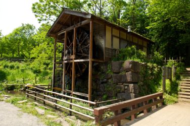 泉の森　水車小屋